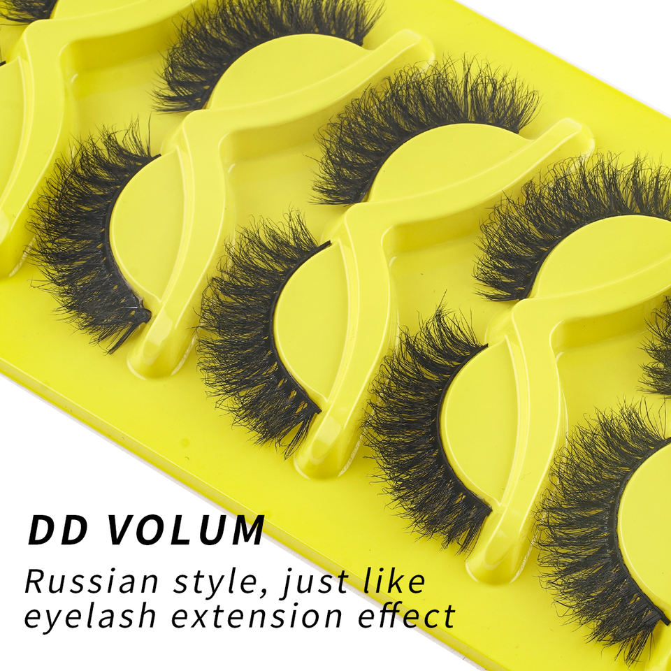 Natural fluffy cat-eye lashes — 7 pairs · Q01 · 15 Natural fluffy cat-eye lashes — 7 pairs · Q01 · 15